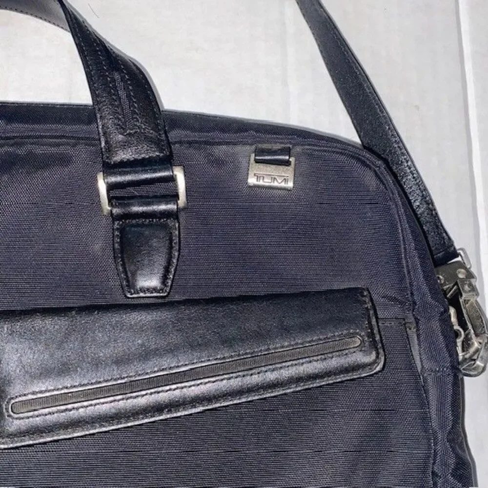 Tumi Vista Collection Black Nylon Briefcase Laptop Bag with Strap